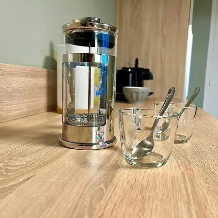 La Maison Des Vignes De アパート