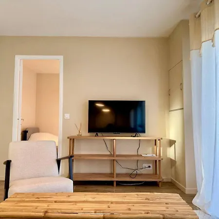 La Maison Des Vignes De アパート Cernay-les-Reims